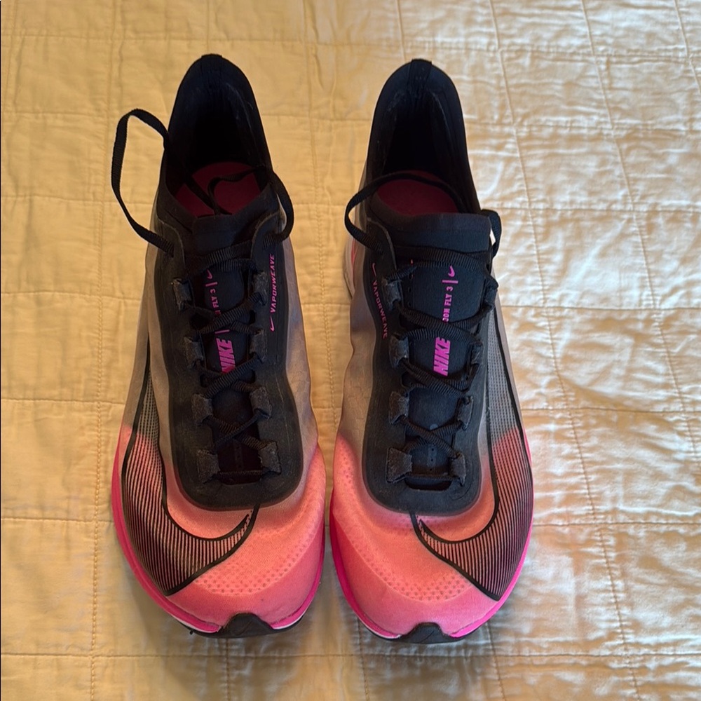 Nike Zoom Fly Men’s Black and Pink Running Shoes with Cushioned Midsoles